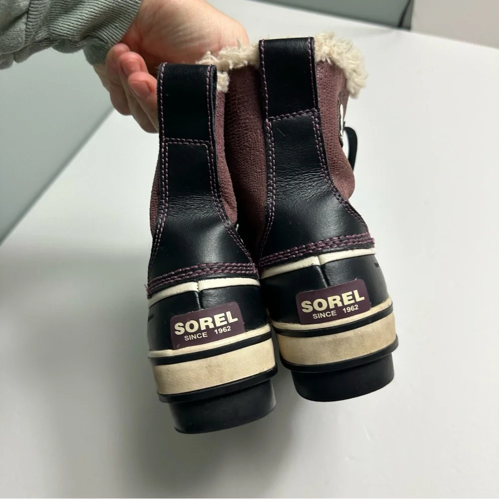 Sorel Tivoli faux fur lined winter snow boots